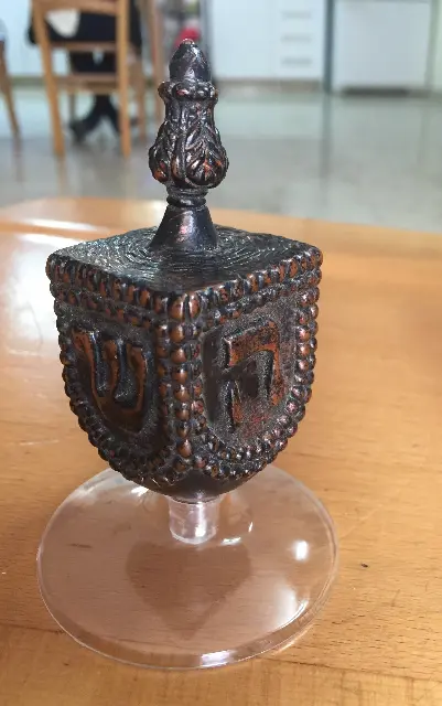 כספי אמנון חברת סילבר סביבון חנוכה