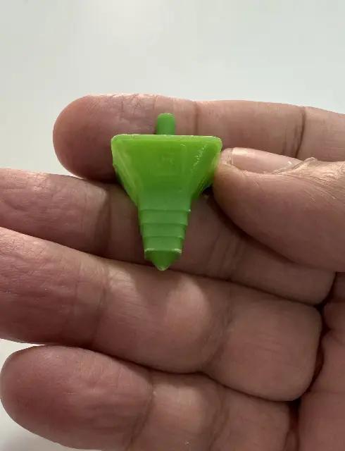 סביבון חנוכה פלסטיק ירוק  משנות ה-50-60