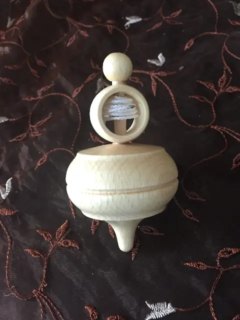 The spinning top from the Italian company Bertolucci