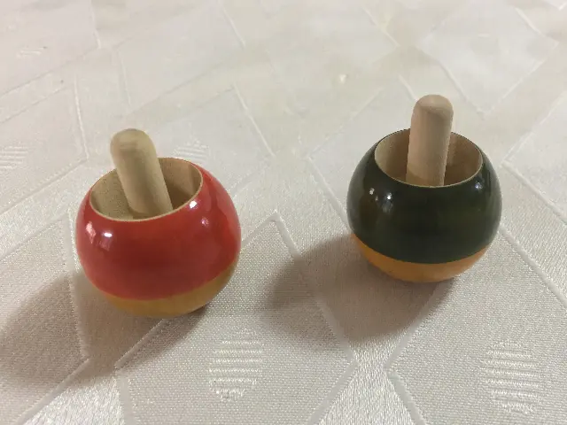 Maya Organic Wooden Tip Top