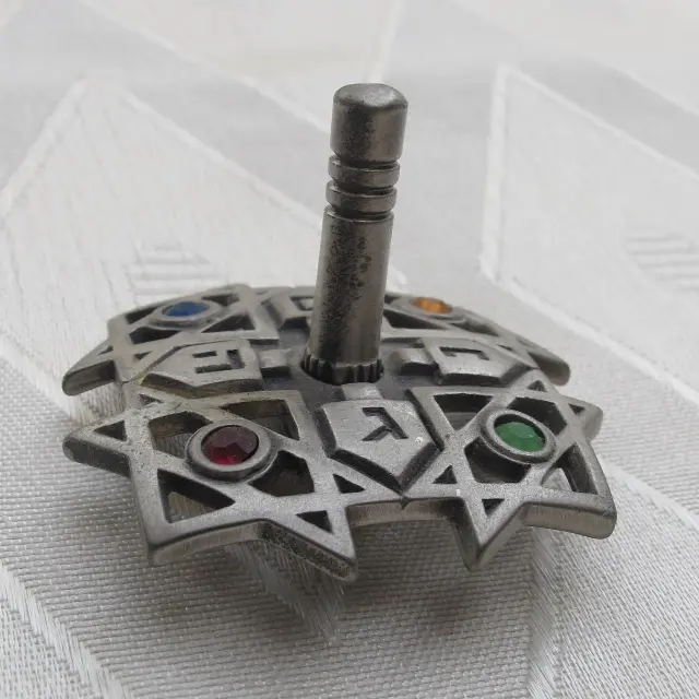 Danon Jewelry Spinning Top