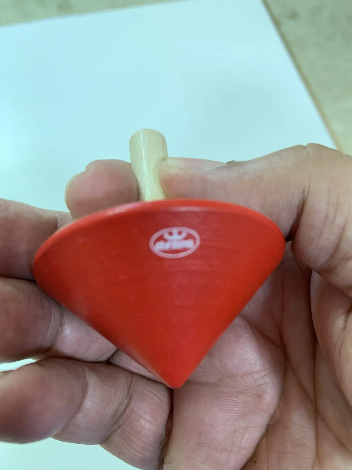 סביבון תעתועי ראיה ירוק מצ'כיה